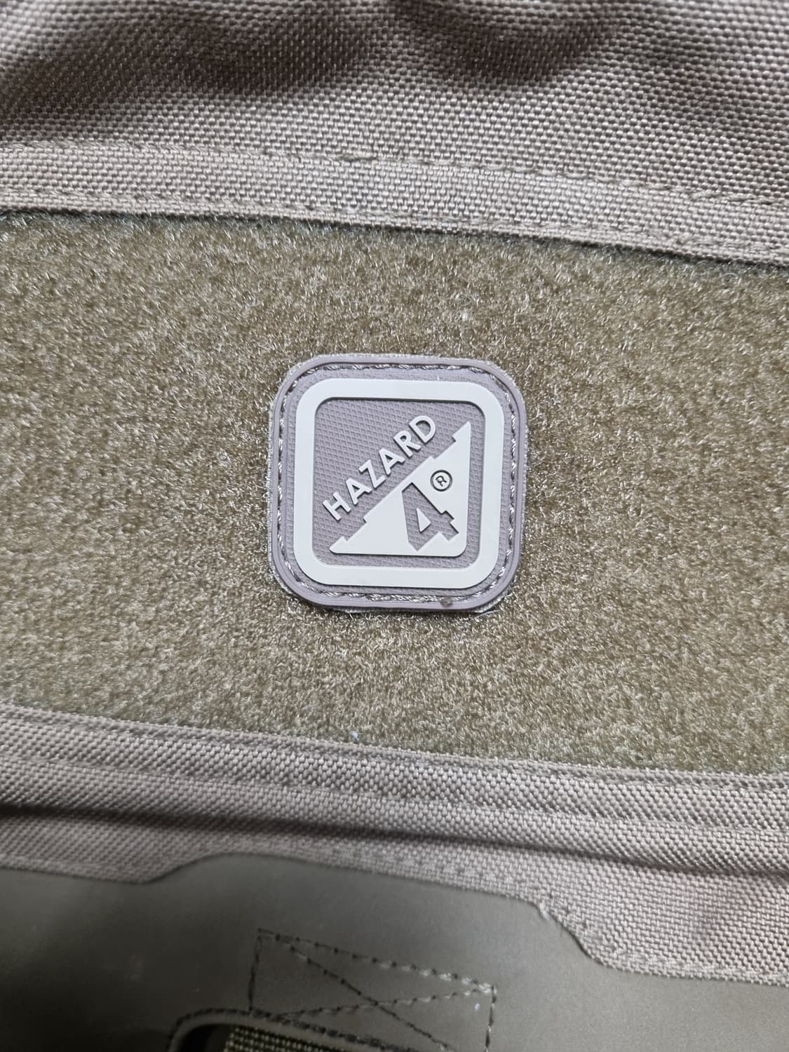 헤저드4 크로스백  상품이미지3