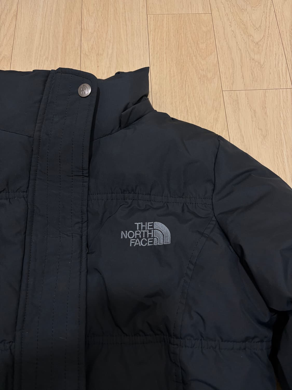 노스페이스 일본판 셔링 다운패딩 M 상품이미지2