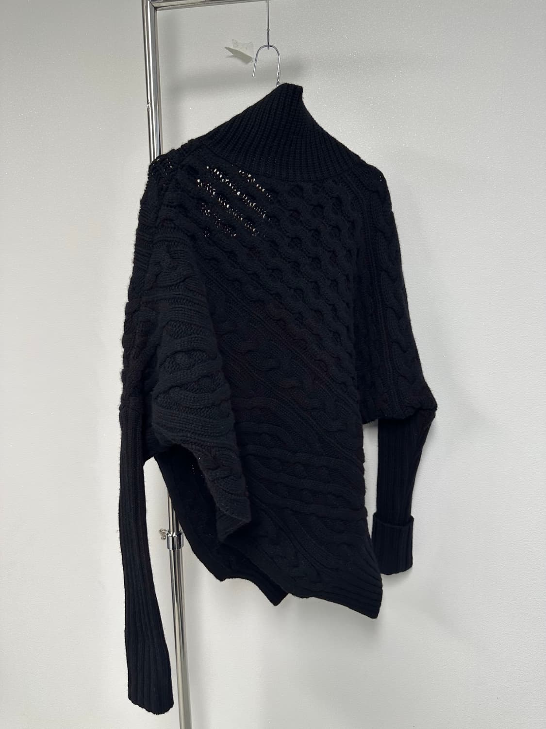 사카이 21aw 사선 니트집업 상품이미지4