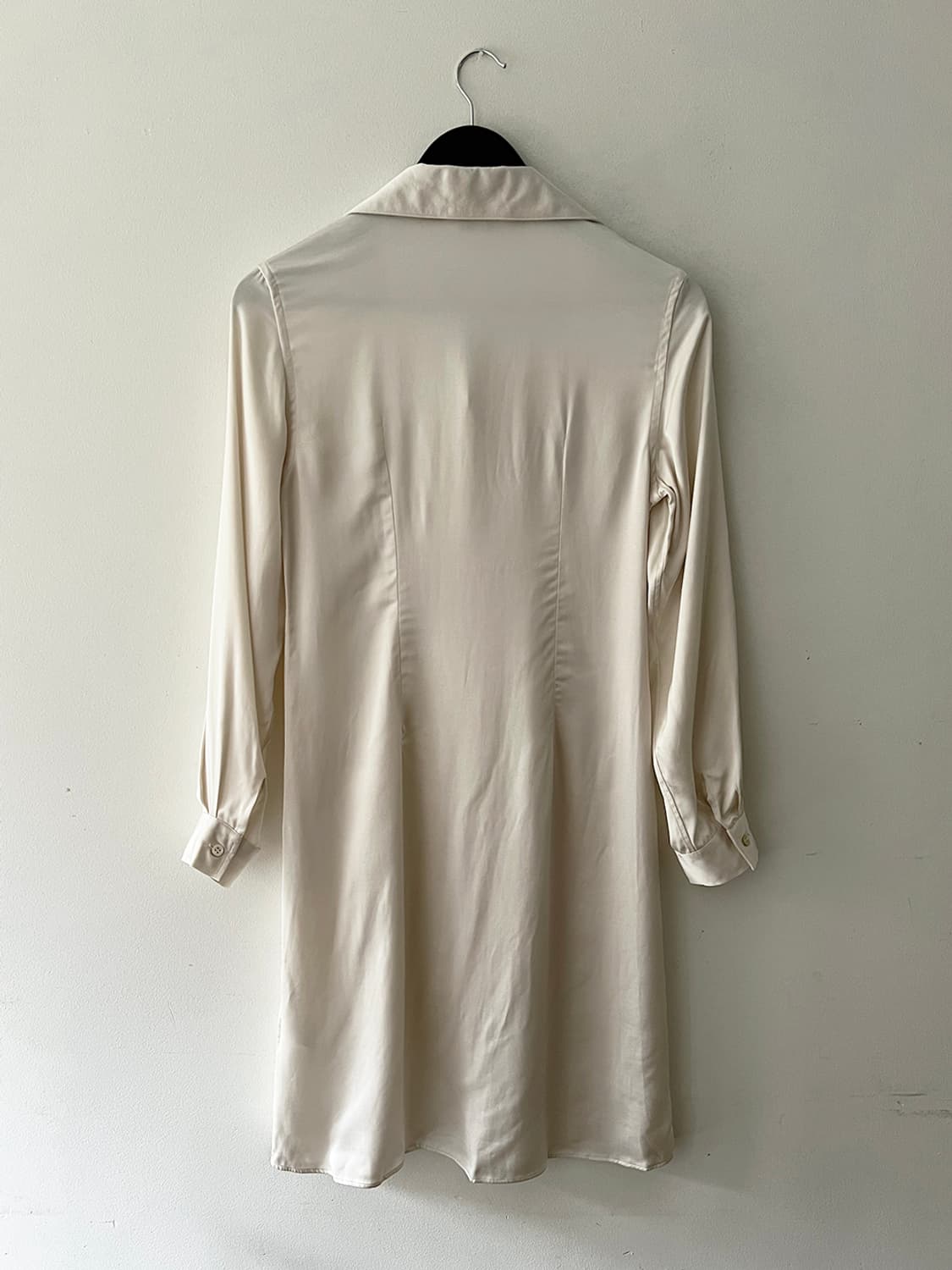 웨일즈 보너 SS22 비스코스  새틴 셔츠 드레스 상품이미지3