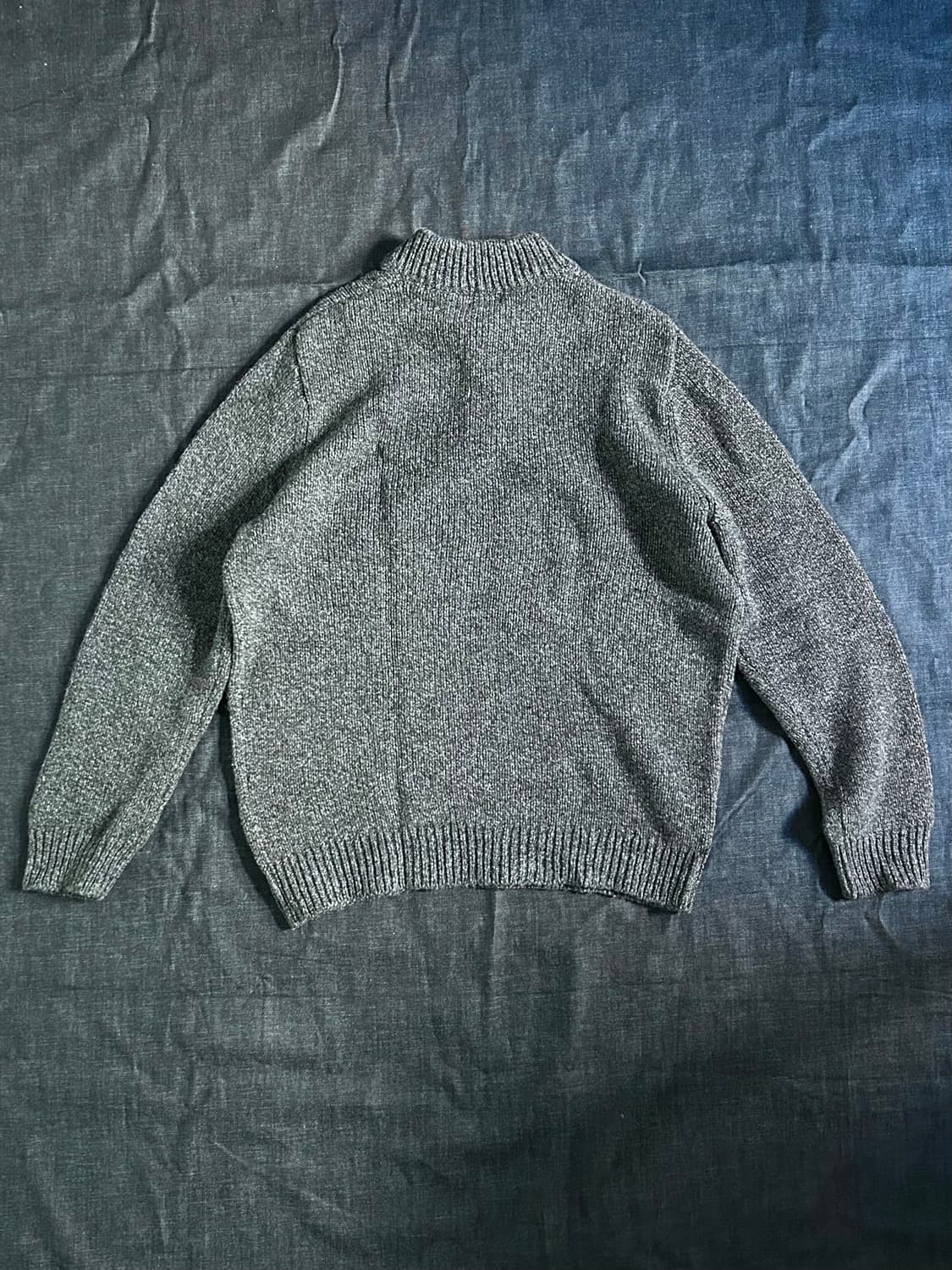 엘엘빈 2 버튼 헨리넥 램스울 스웨터 상품이미지8