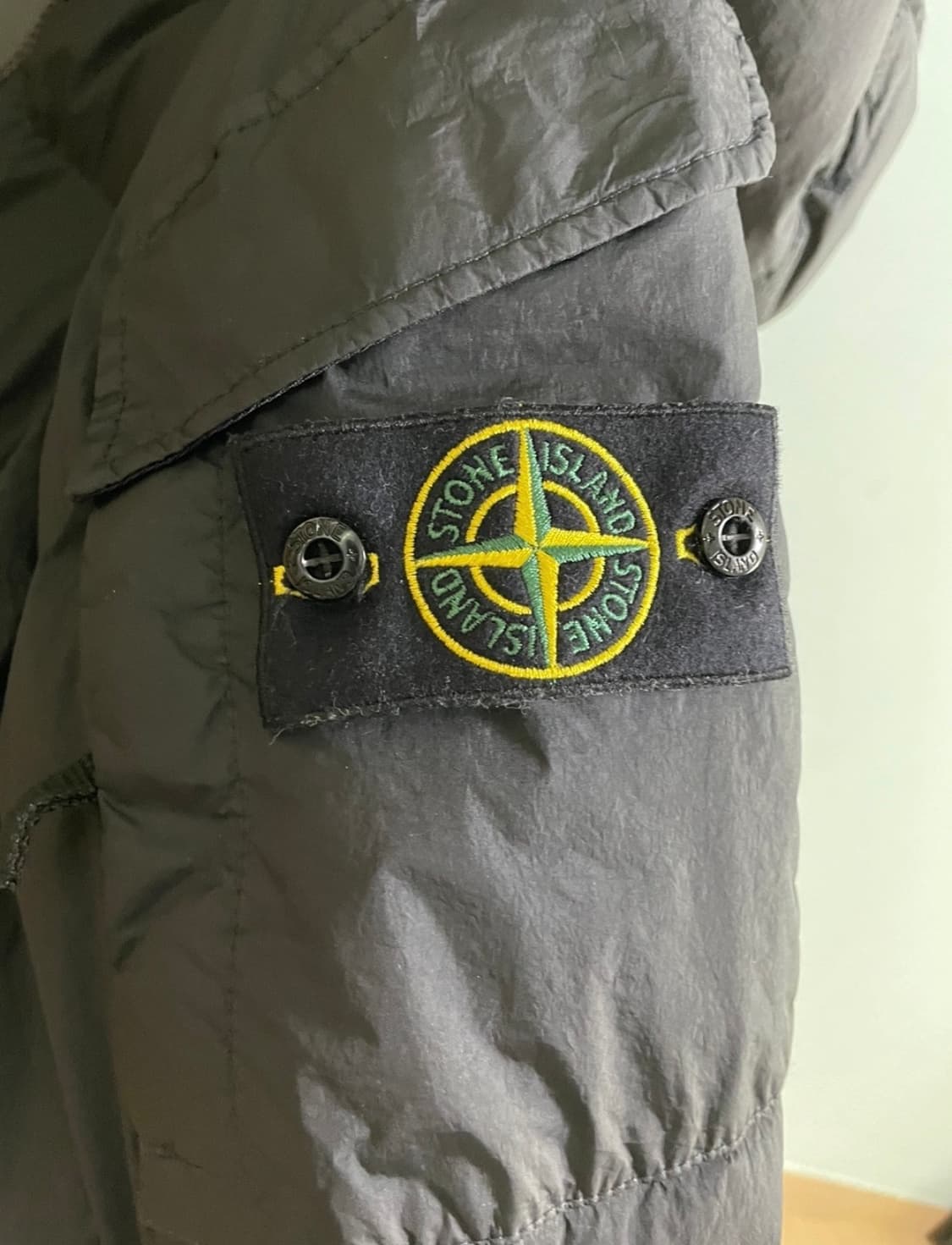 스톤아일랜드 크링클랩스 22FW 상품이미지2