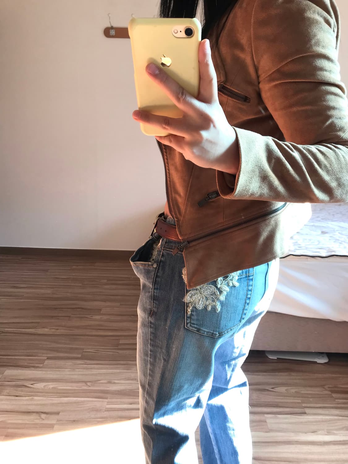 스웨이드 크롭 자켓 상품이미지3