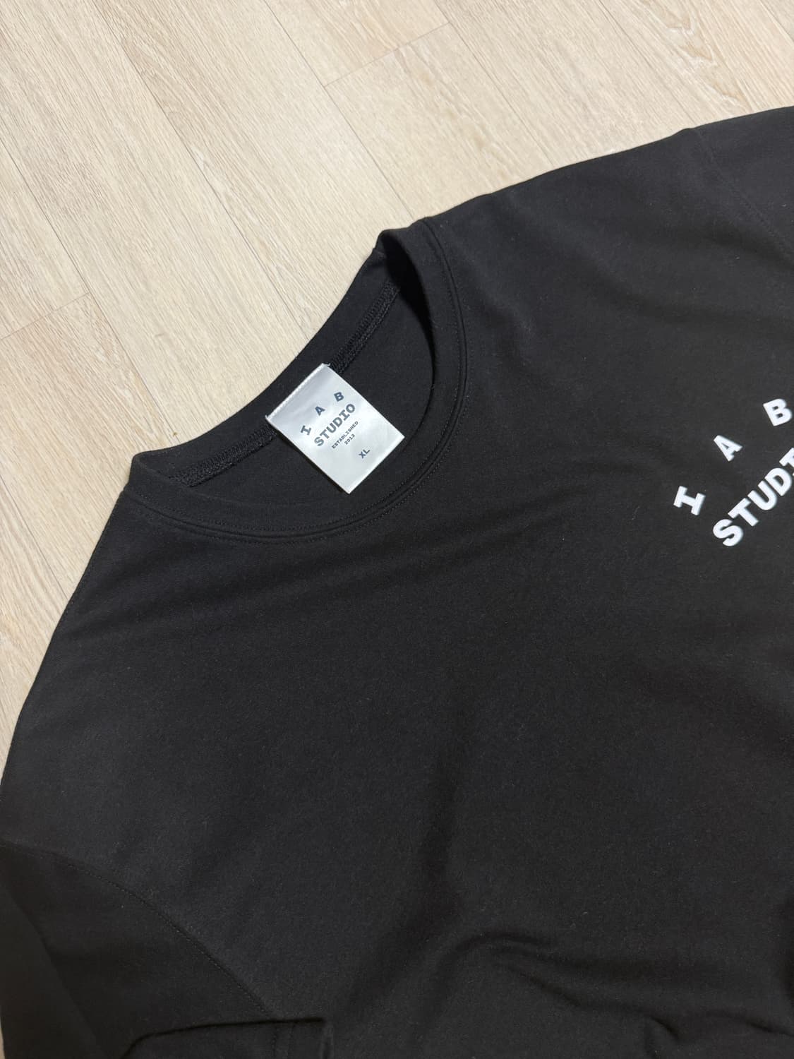 아이앱 스튜디오 블랙 반팔티 XL 상품이미지3