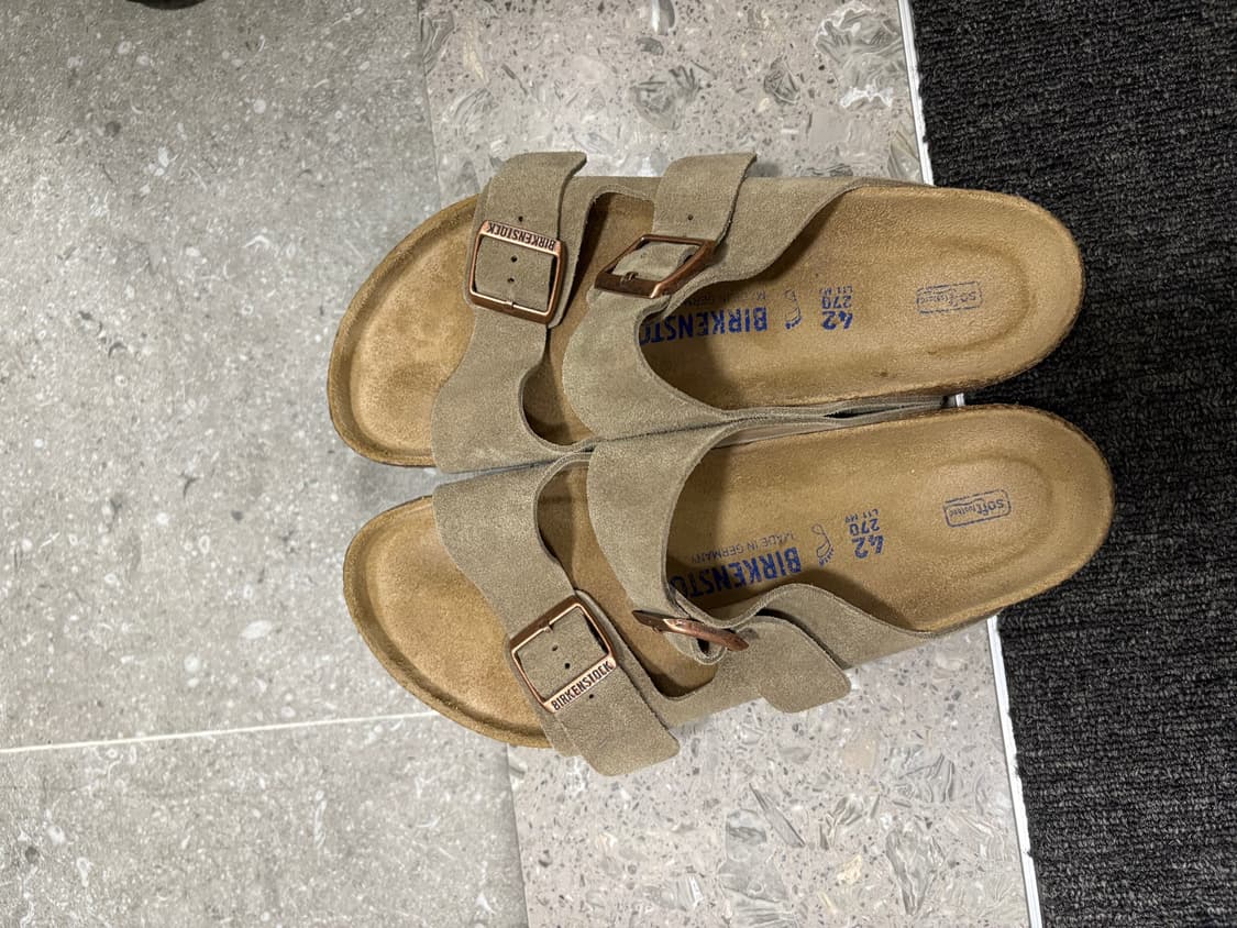 버켄스탁 애리조나 스웨이드 타우페 레귤러 270 상품이미지3