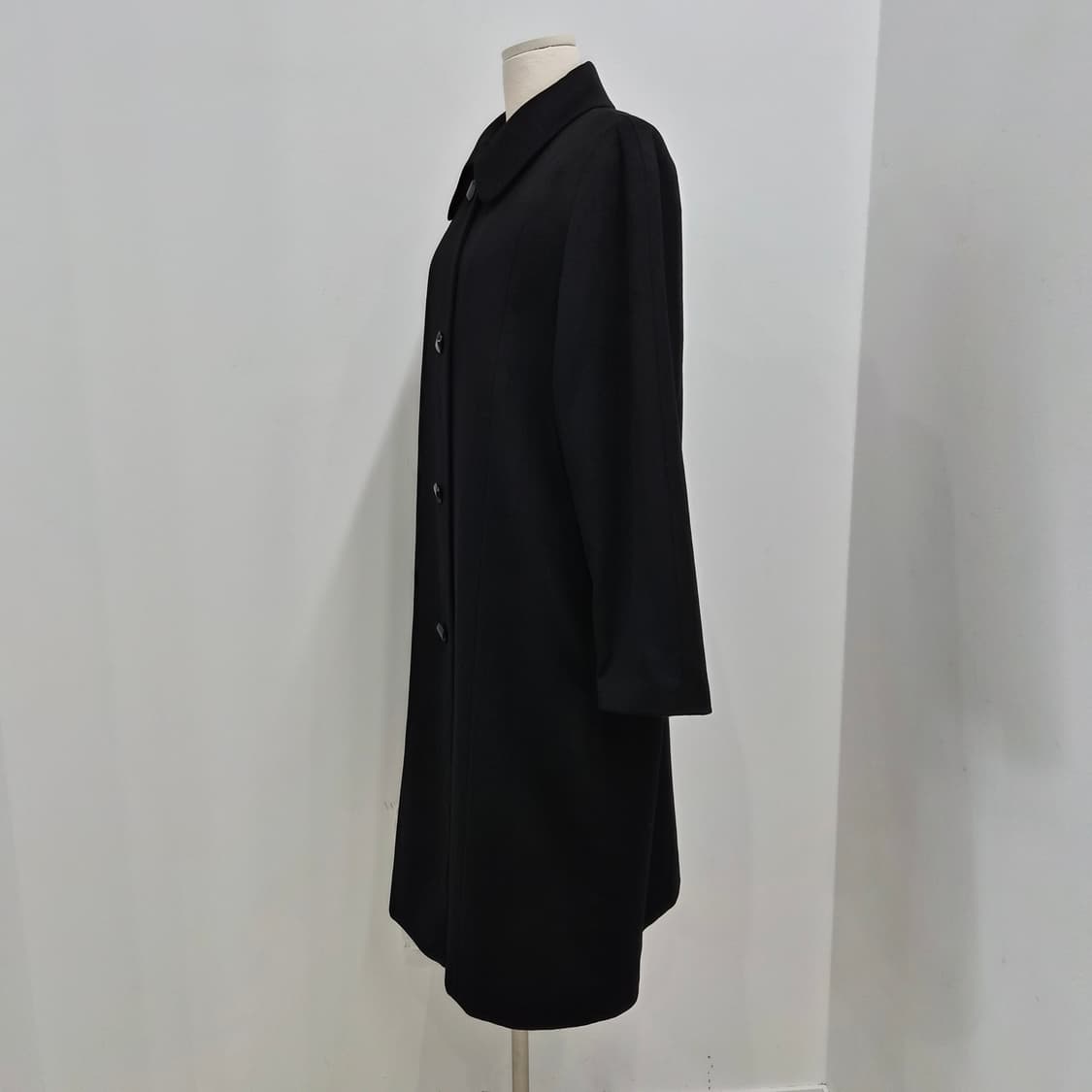 울100% 블랙 클래식 롱코트 상품이미지2