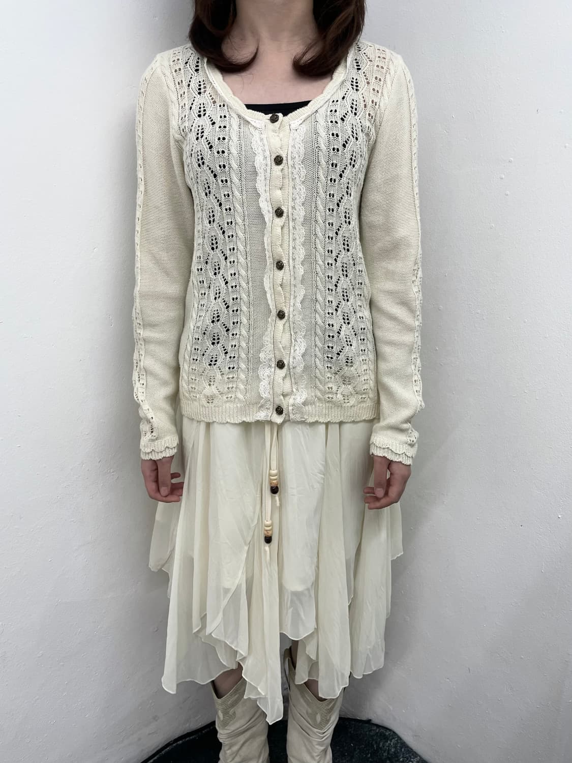 액시즈팜 크림 로즈 엔틱 가디건 상품이미지5