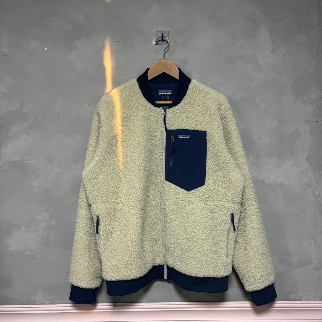 파타고니아 레트로 플리스 봄버 자켓  상품이미지1