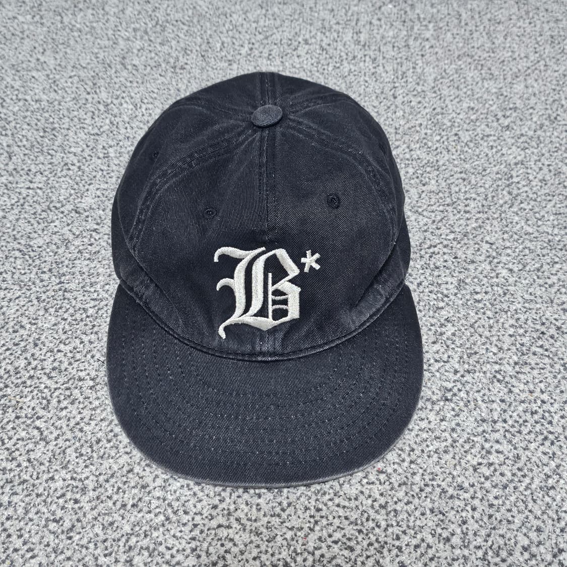 도넛리벤지 x 블랙아웃 콜라보 캡 상품이미지1