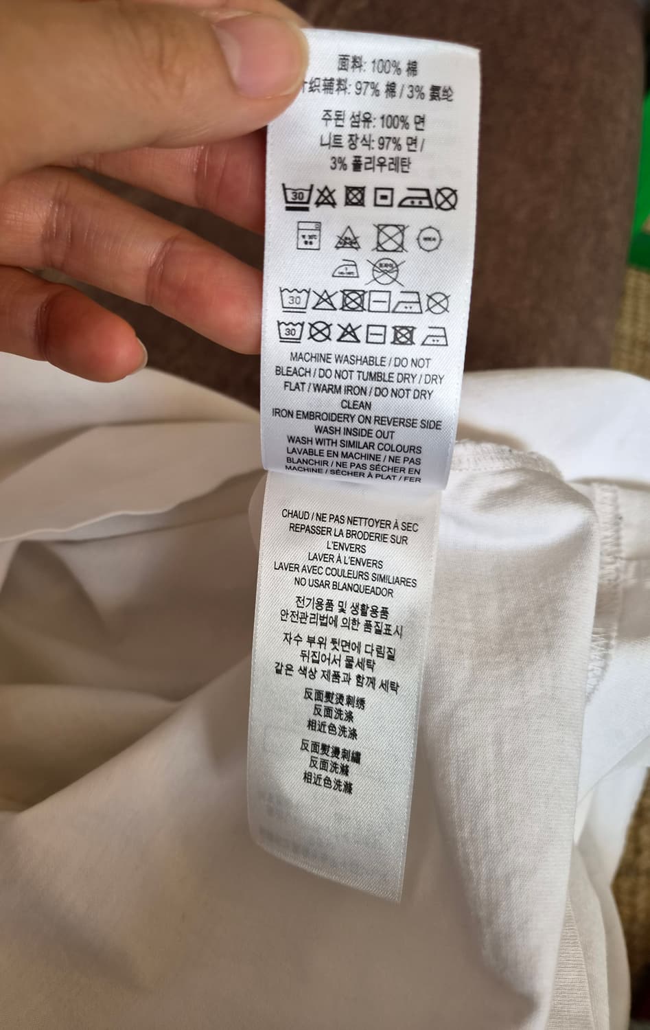 버버리 남성 화이트 라운드반팔티셔츠
 상품이미지7