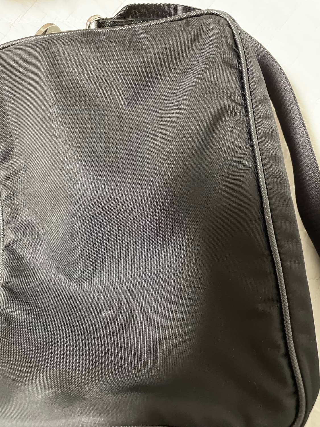 프라다 리나일론 사피아노가죽 숄더백 2vh133 상품이미지3