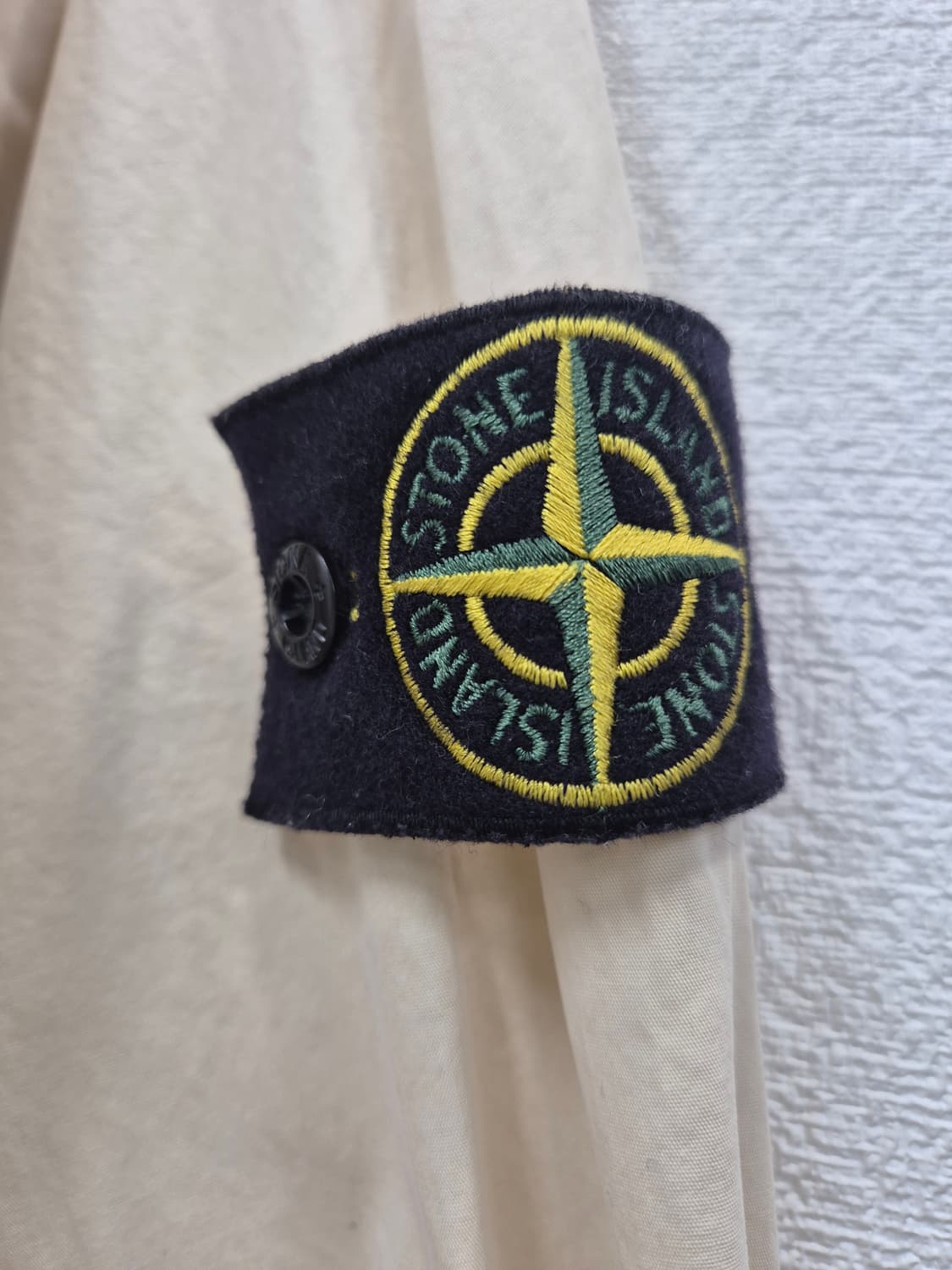 스톤아일랜드 올드이펙트 오버셔츠 아이보리 자켓 /3XL(정품) 상품이미지3