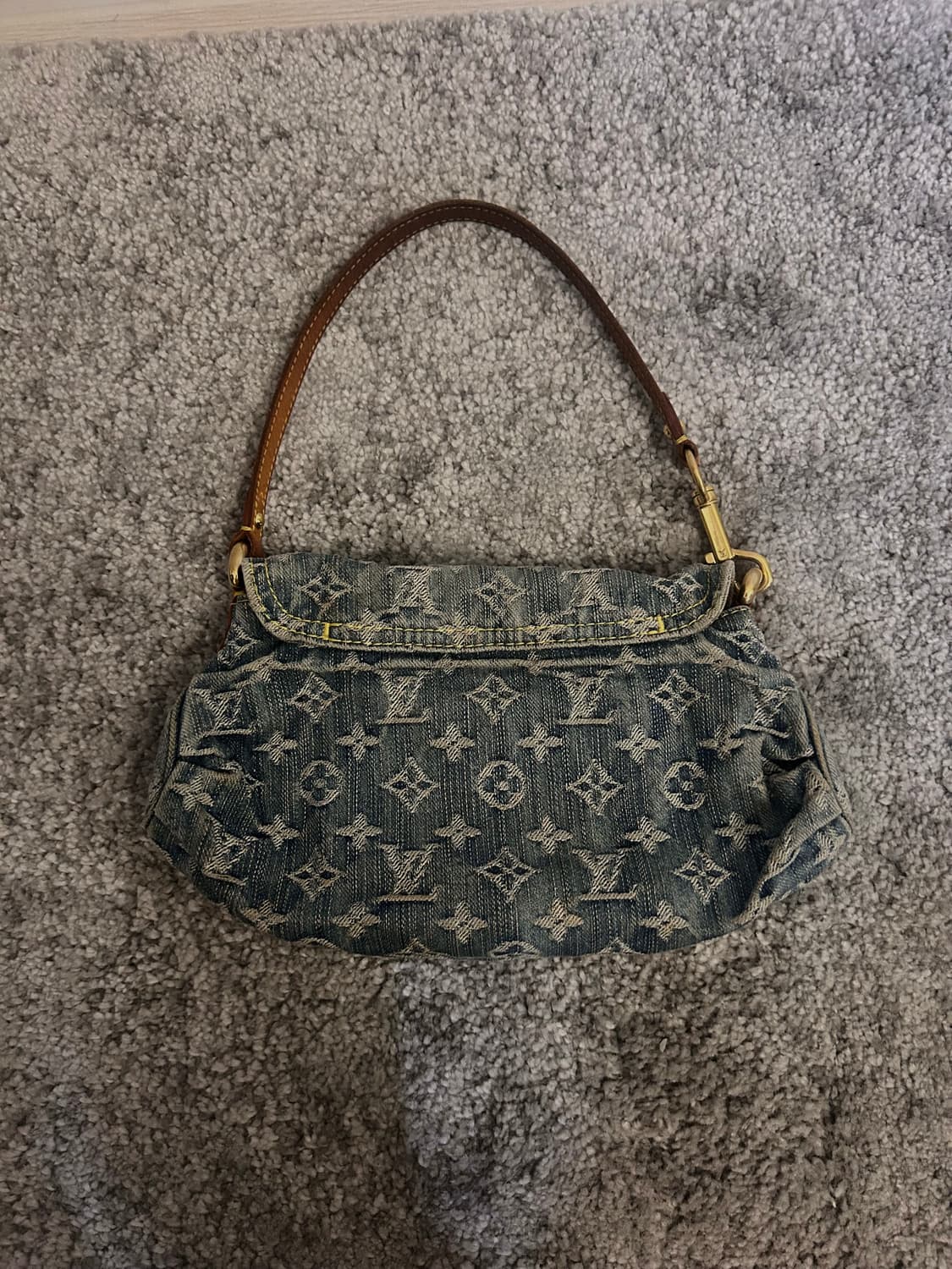 루이비통 데님  쁘띠 숄더백 상품이미지2