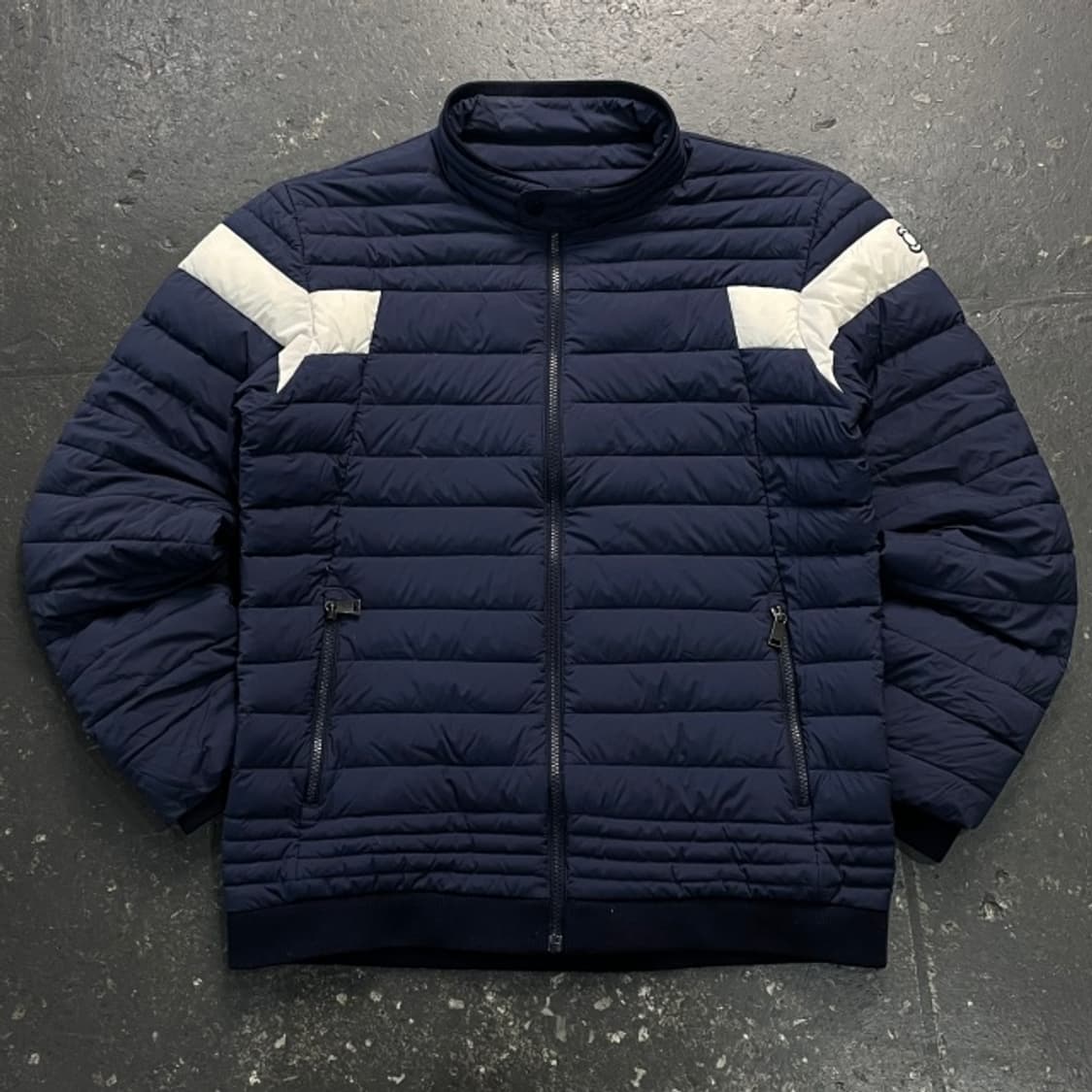 105 와이드앵글 경량패딩  상품이미지1