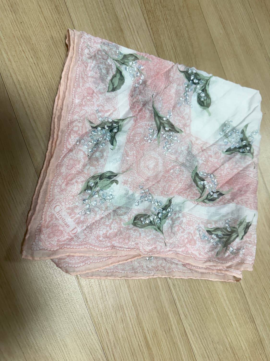 디올 손수건 상품이미지1