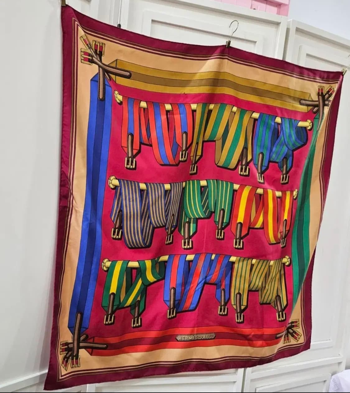 에르메스(Hermes) 실크 빈티지스카프 까레 상품이미지3