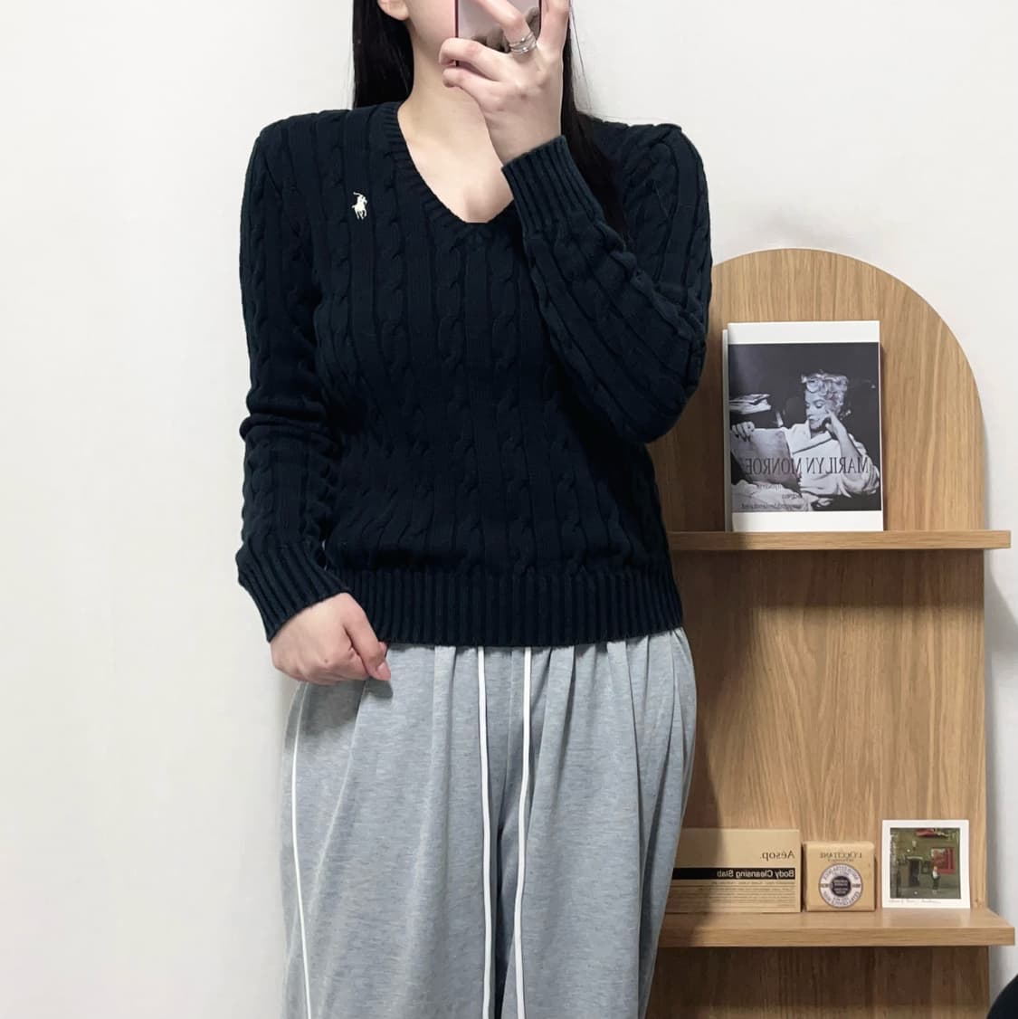 [정품] 폴로 블랙 / 화이트포니 꽈배기 브이넥 니트 [ S ] 상품이미지2