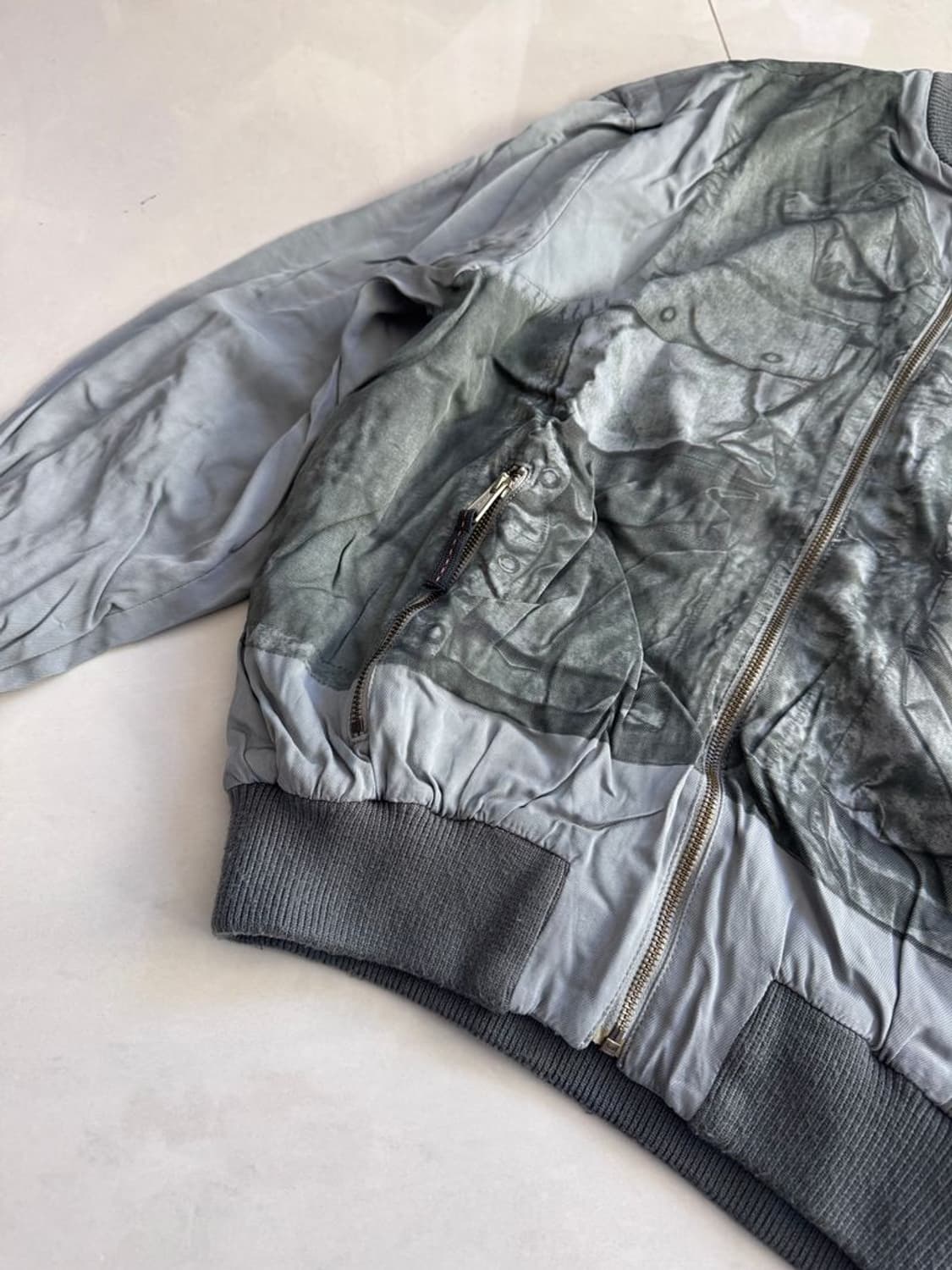 PRINT BOMBER JACKET 프린트 봄버 재킷 상품이미지4