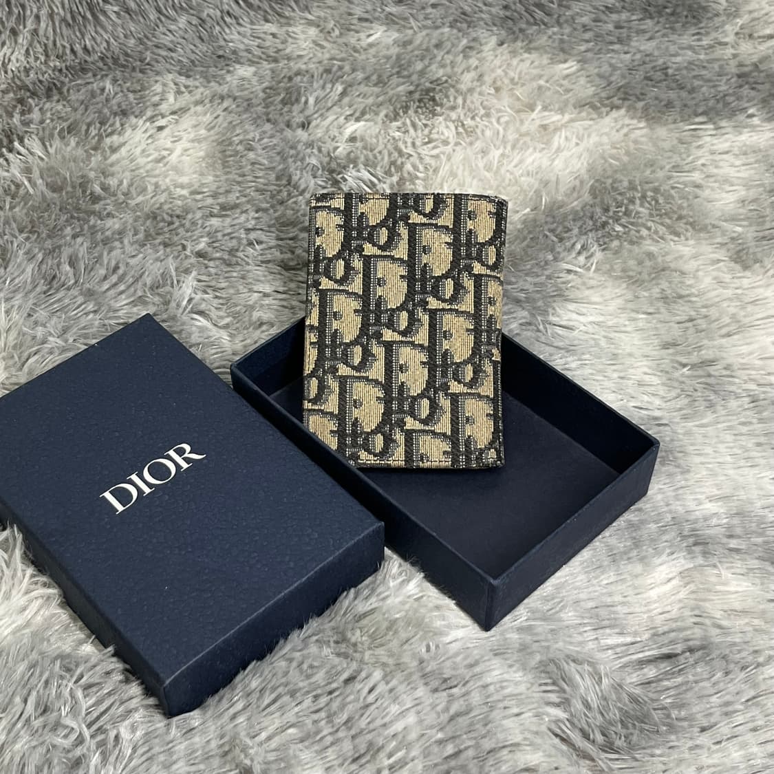 디올 오블리크 오거나이저 지갑 상품이미지2