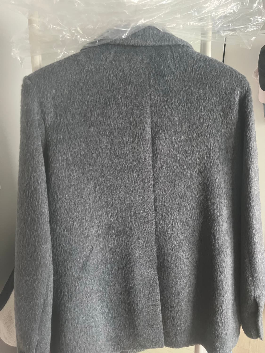 마가린핑거스 HAIRY WOOL JACKET (CHARCOAL) 상품이미지3