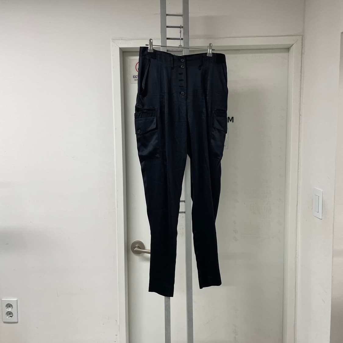 알렉산더왕 실크 카고 팬츠 2(W) 상품이미지1