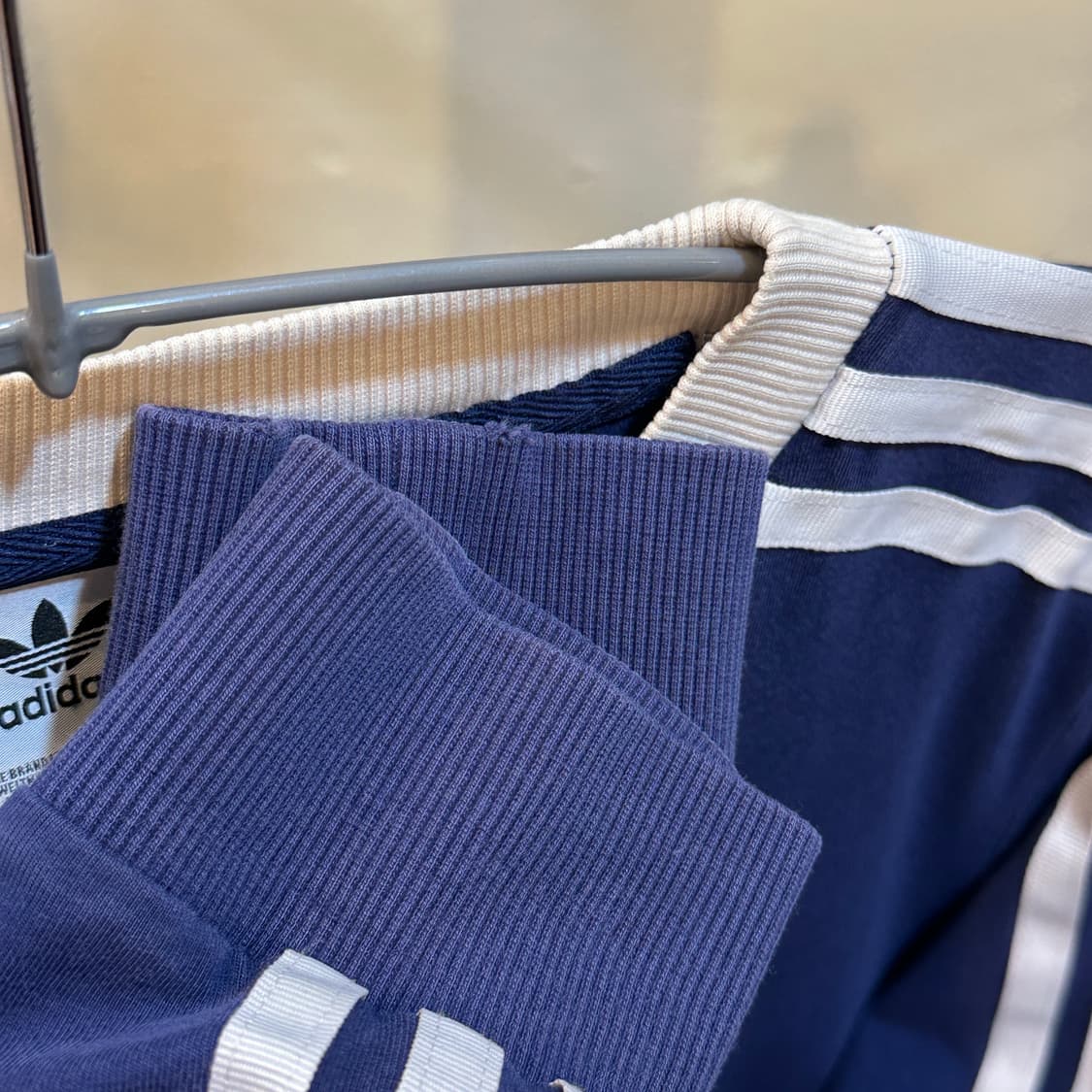 아디다스 네이비 삼선  롱슬리브 M 상품이미지4