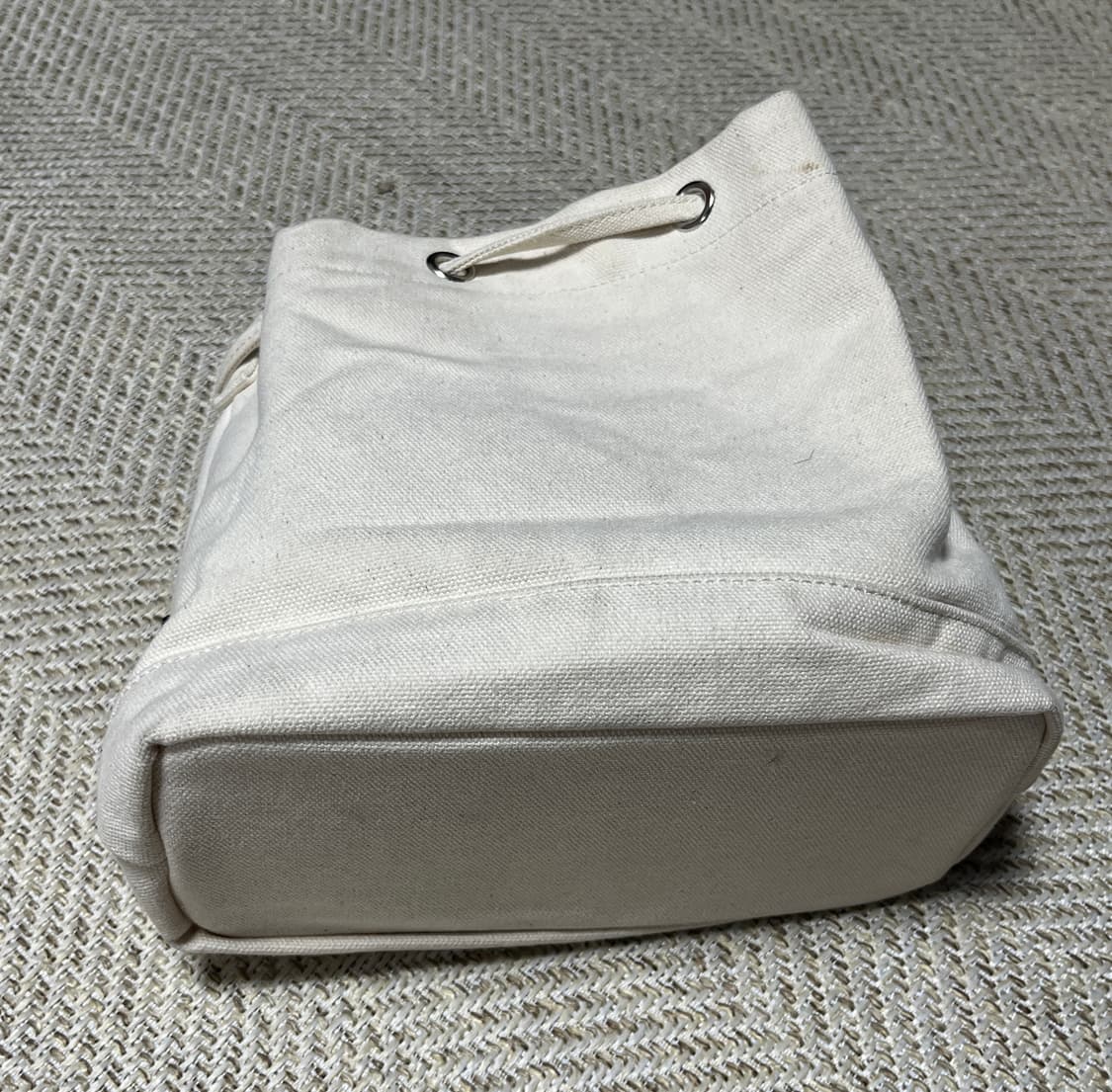 캉골 아이보리 캔버스 버킷백 핸드백 크로스백  상품이미지4