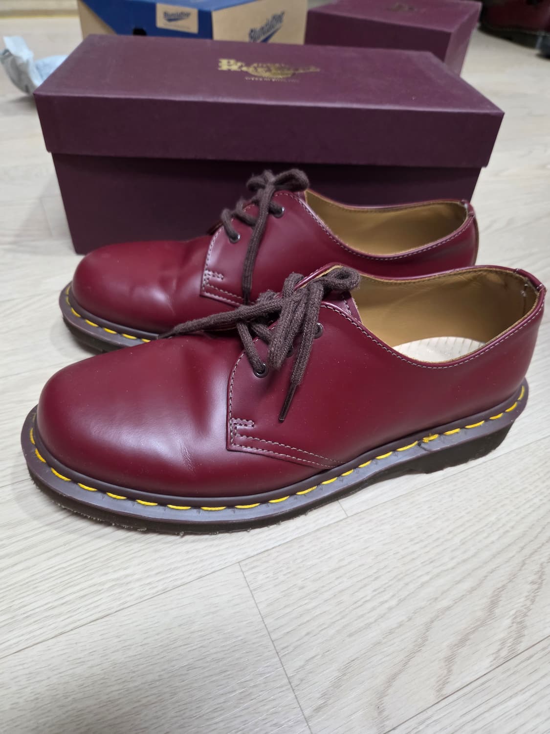 (MIE 버전)(20 분 착용)닥터마틴 mie 체리레드 270 상품이미지2