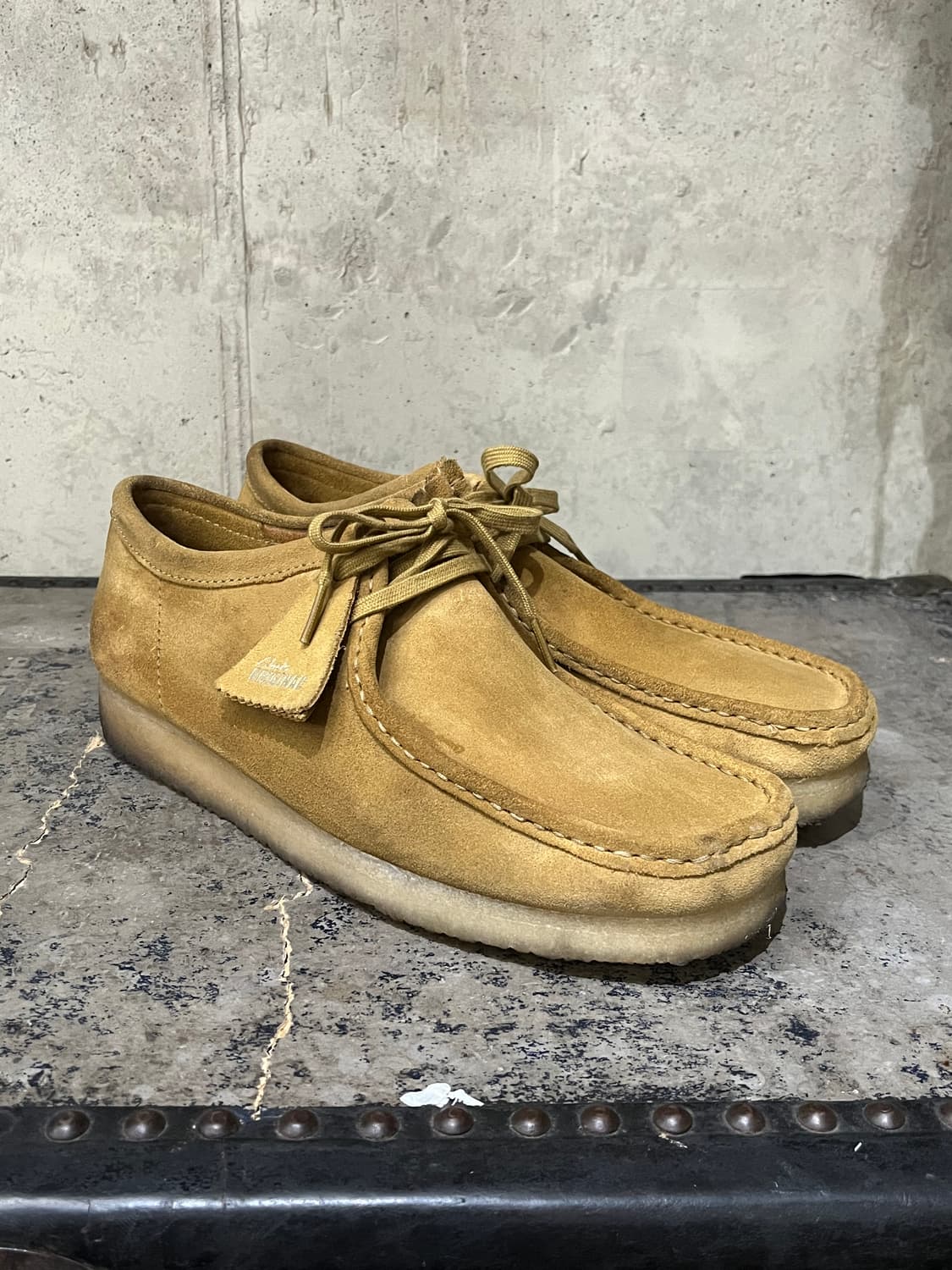 Clarks Wallabee OG 상품이미지1