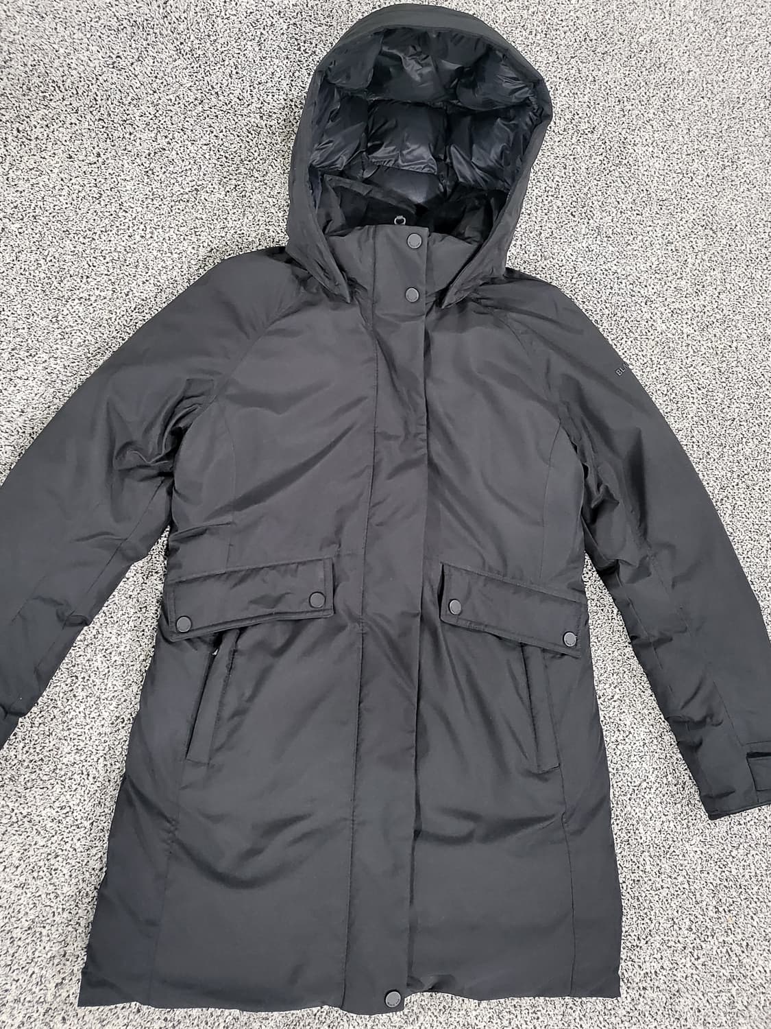 블랙야크 고어텍스 구스다운 패딩 상품이미지1