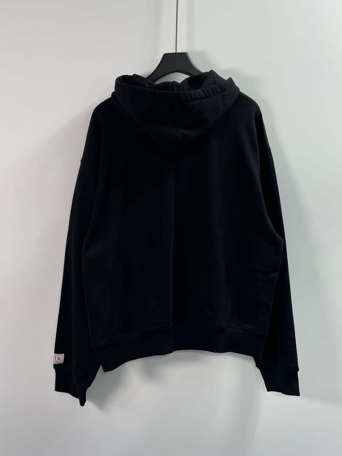 세터 빅로고 블랙 후드티 (on.54) 상품이미지3