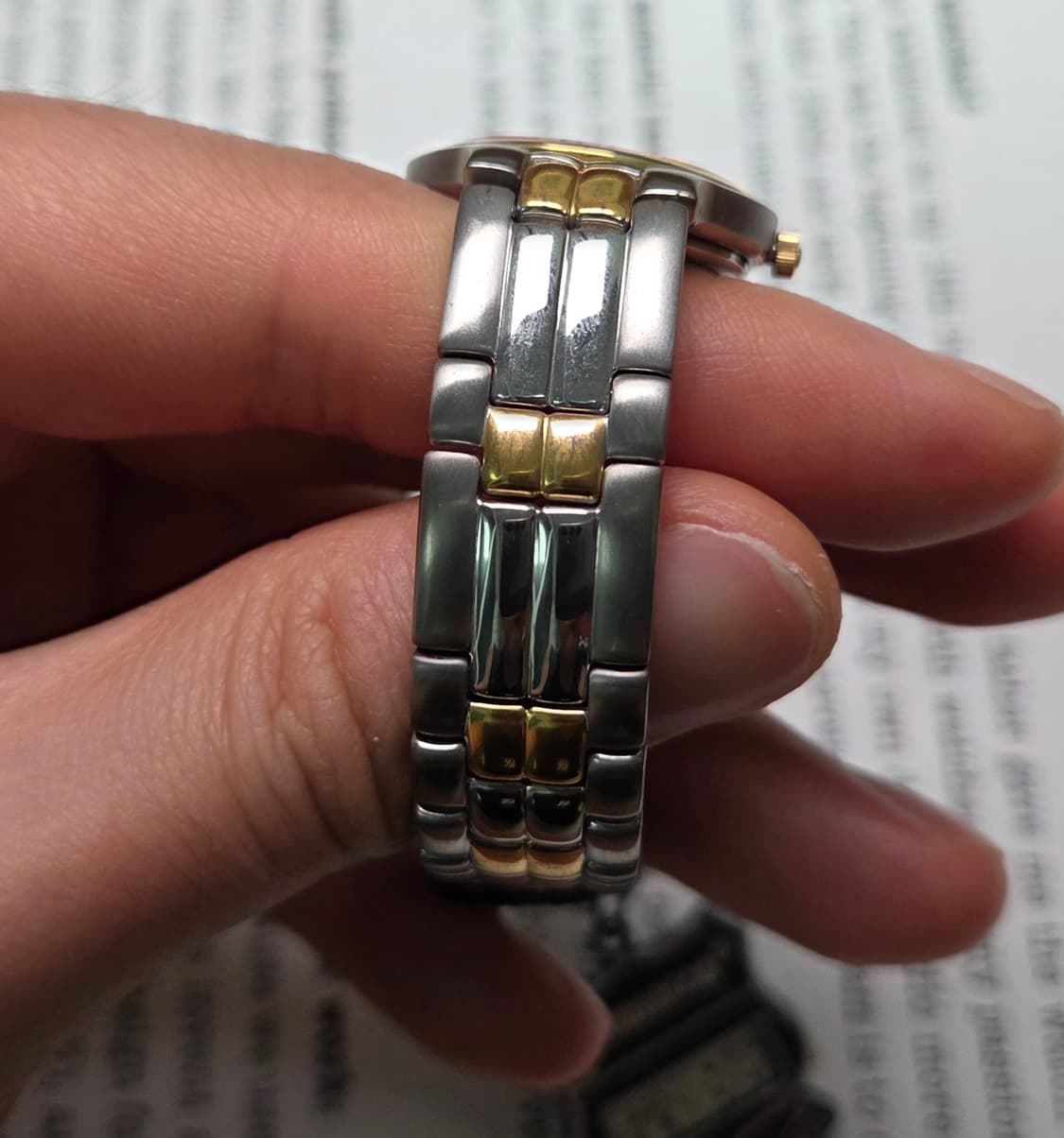 데드스탁] 빈티지 로만손 화이트다이얼 콤비 독립초침 쿼츠 여성용
 상품이미지6