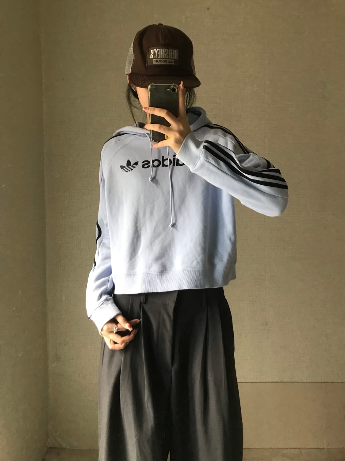 아디다스 연하늘 후드티 상품이미지1