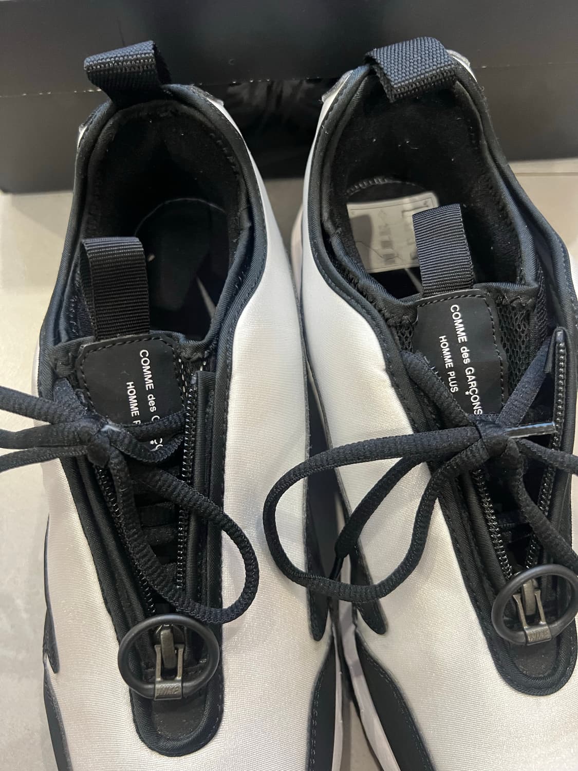 나이키 꼼데 선더 맥스 블랙화이트 M275 상품이미지6