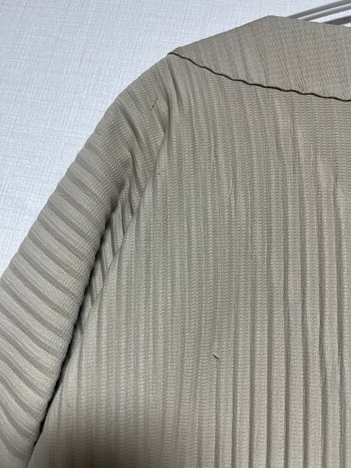 이세이미야케 멘 플리츠 가디건 상품이미지5