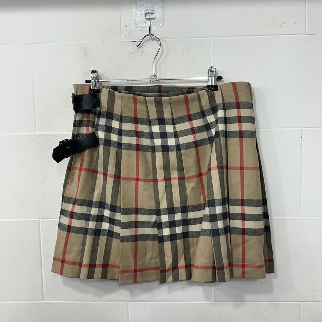 버버리 노바 체크 랩스커트 상품이미지3