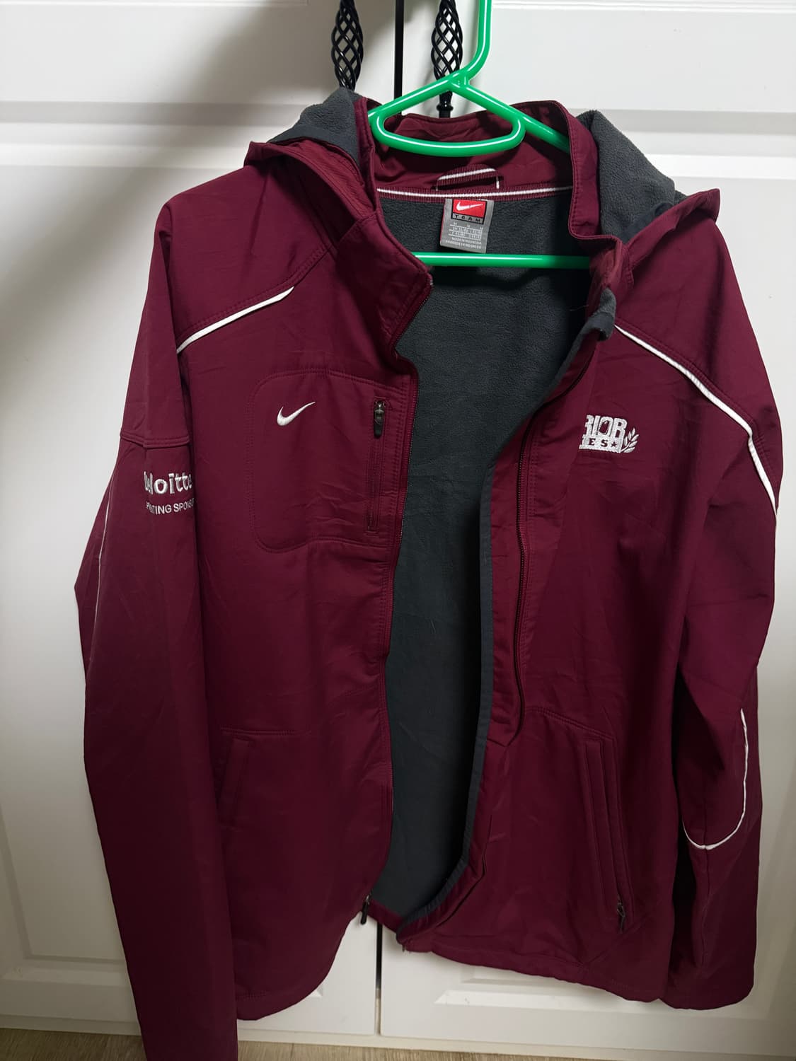 나이키 와인 색상 바람막이 상품이미지2