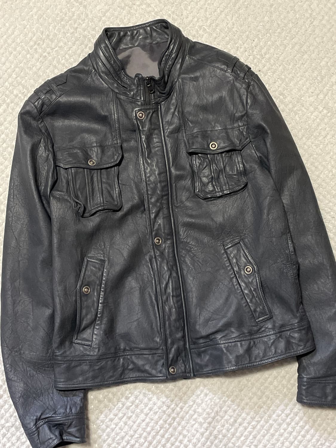 웨스턴 무드 램스킨 양가죽 절개 포켓 레더 자켓 상품이미지6