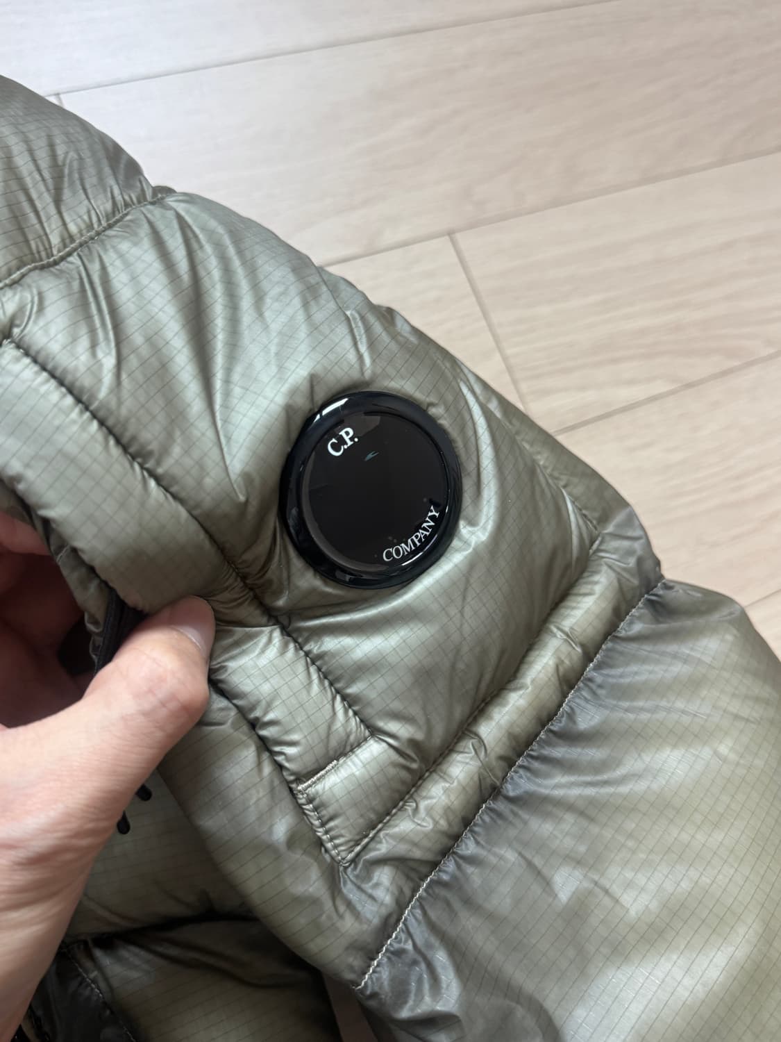 [M] C.P. 컴퍼니 디디쉘 D.D. 쉘 후드 다운 자켓 펀가이그레이 상품이미지2