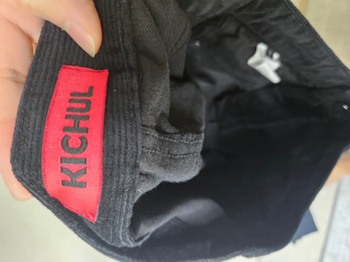 기철 코듀로이 벌룬팬츠 블랙 상품이미지3