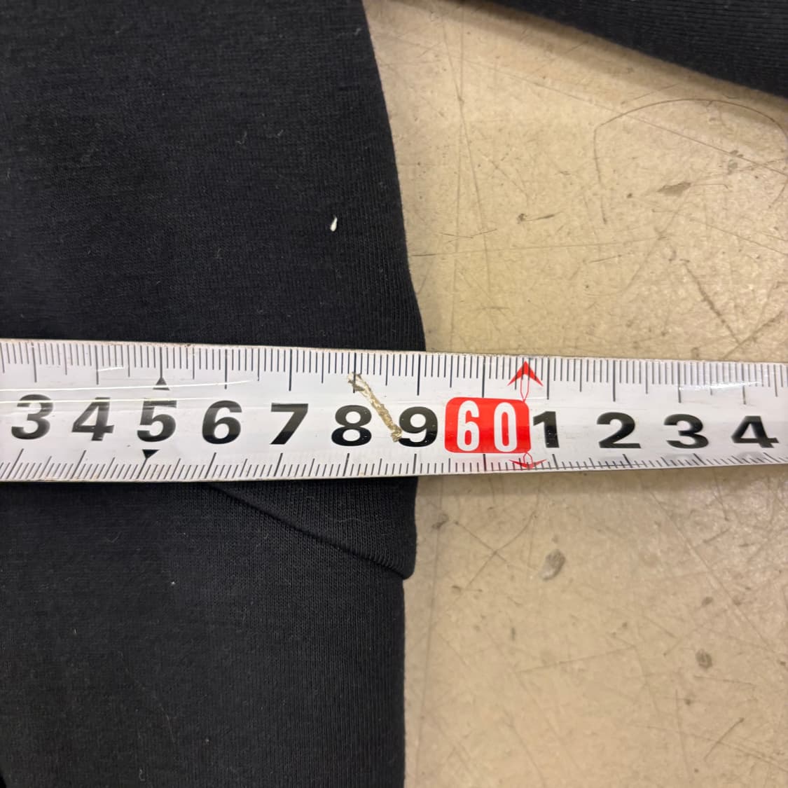 언더아머 테크 블랙 후드집업 상품이미지5