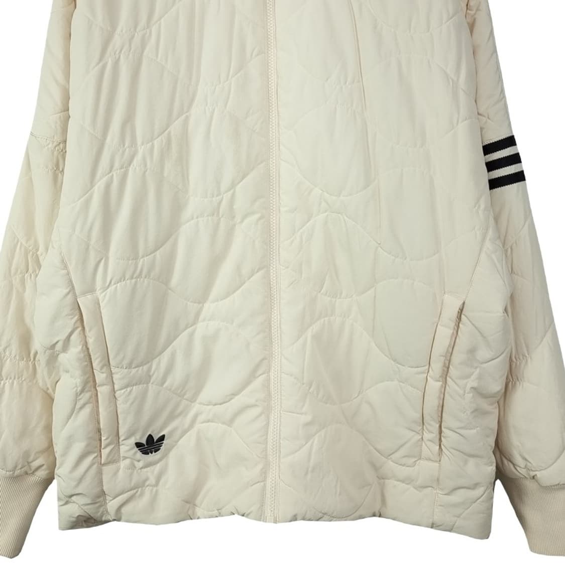 [아디다스] 불꽃 로고 자수 퀼팅 퀄팅 자켓 아이보리 M19727 상품이미지5