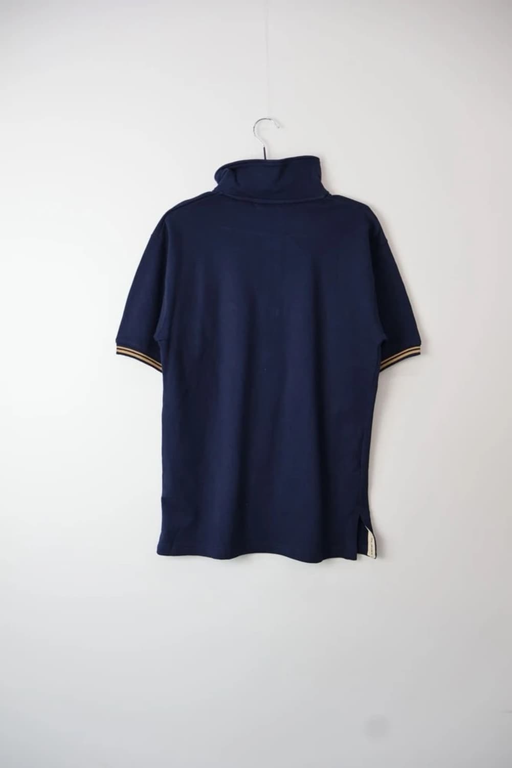 Suntory BOSS Logo Half Zip Polo 상품이미지5