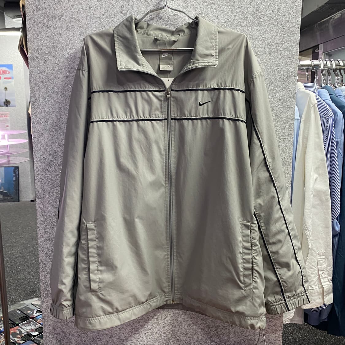 나이키 스우시 그레이 스트링 바람막이 B3146 상품이미지2