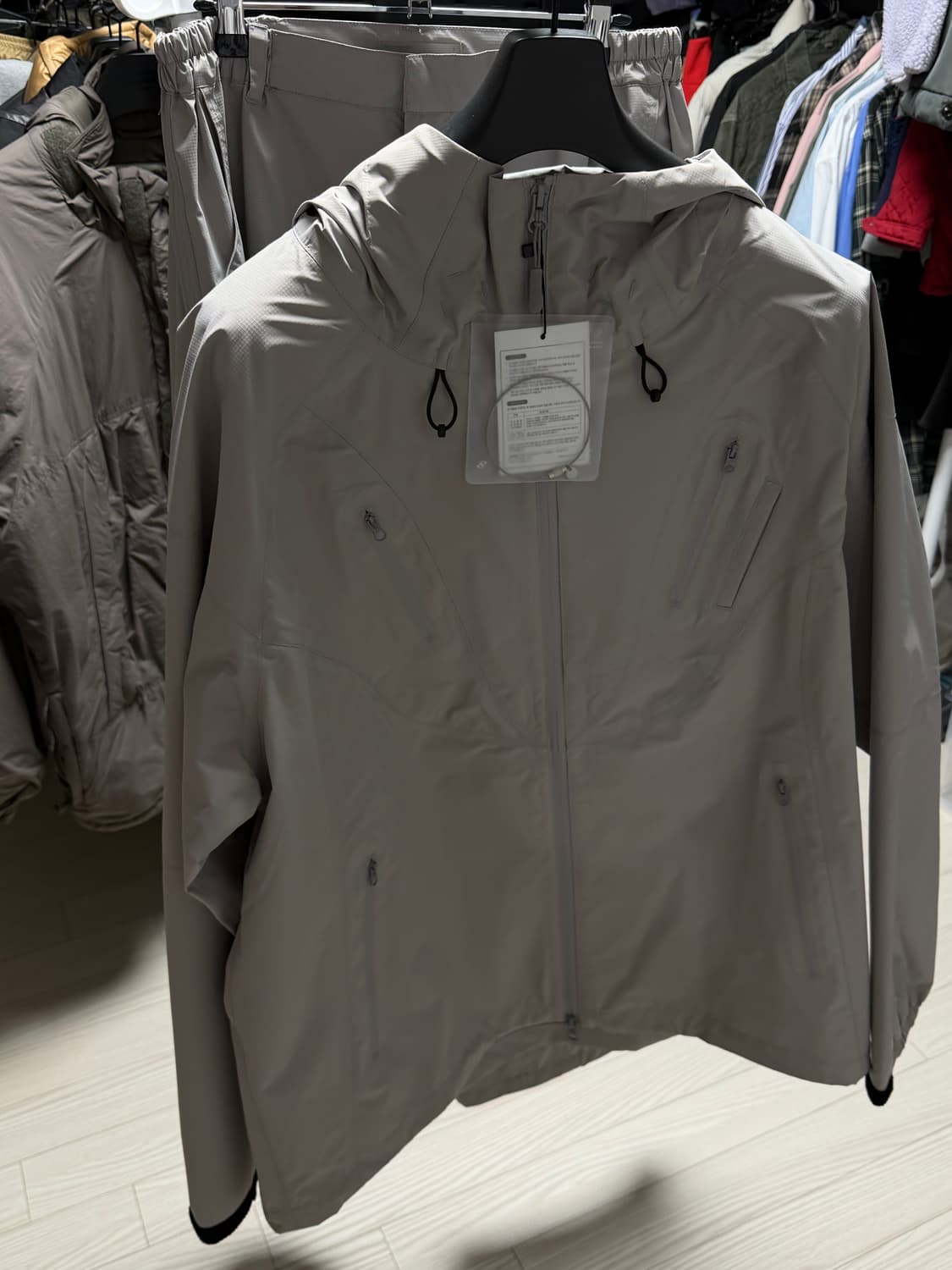 산산기어 23fw 2.5L 윈드블럭 셋업 새상품 상품이미지1