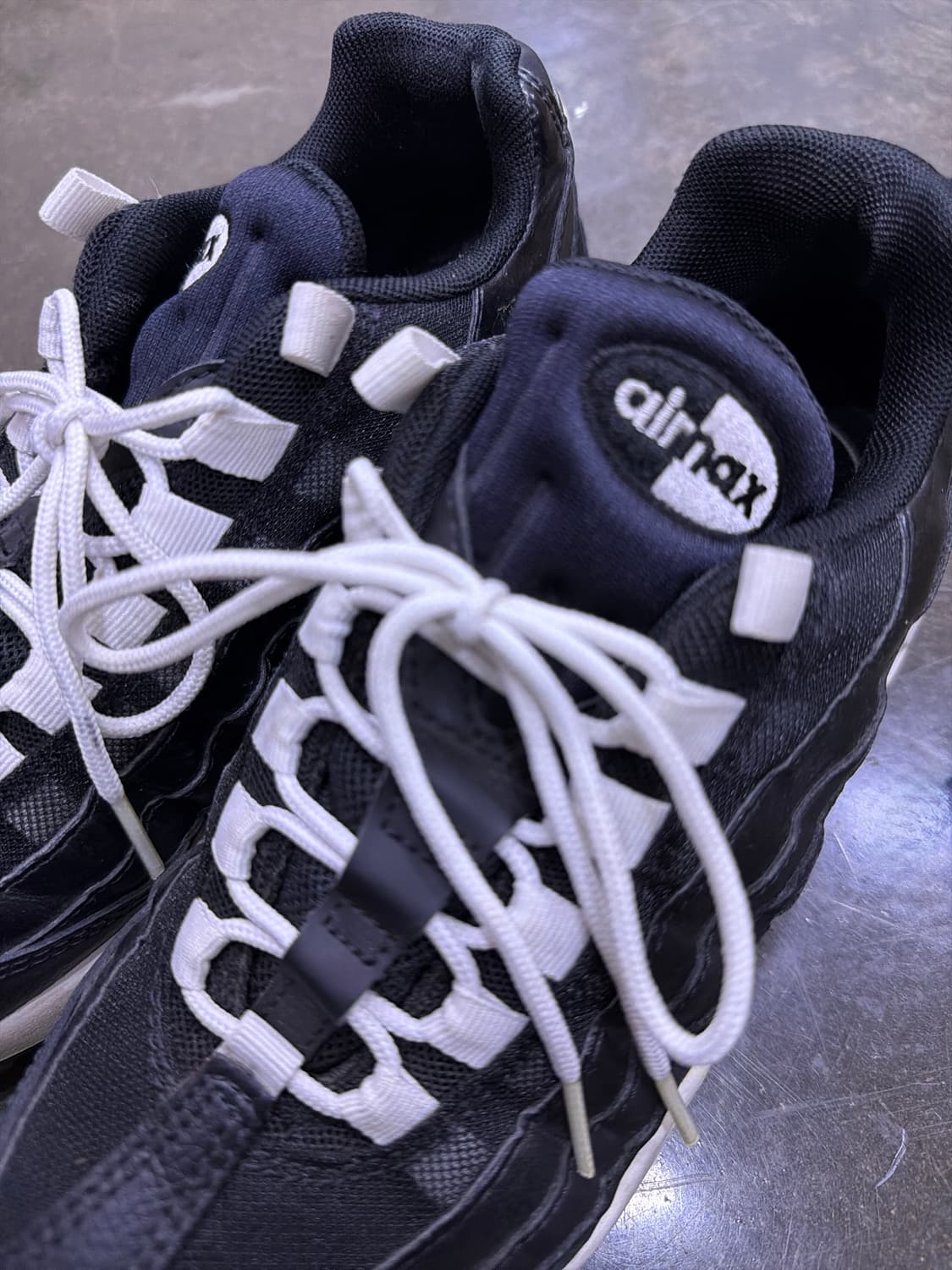 나이키 우먼스 에어맥스95 에센셜 음양 팩 블랙 235 상품이미지4