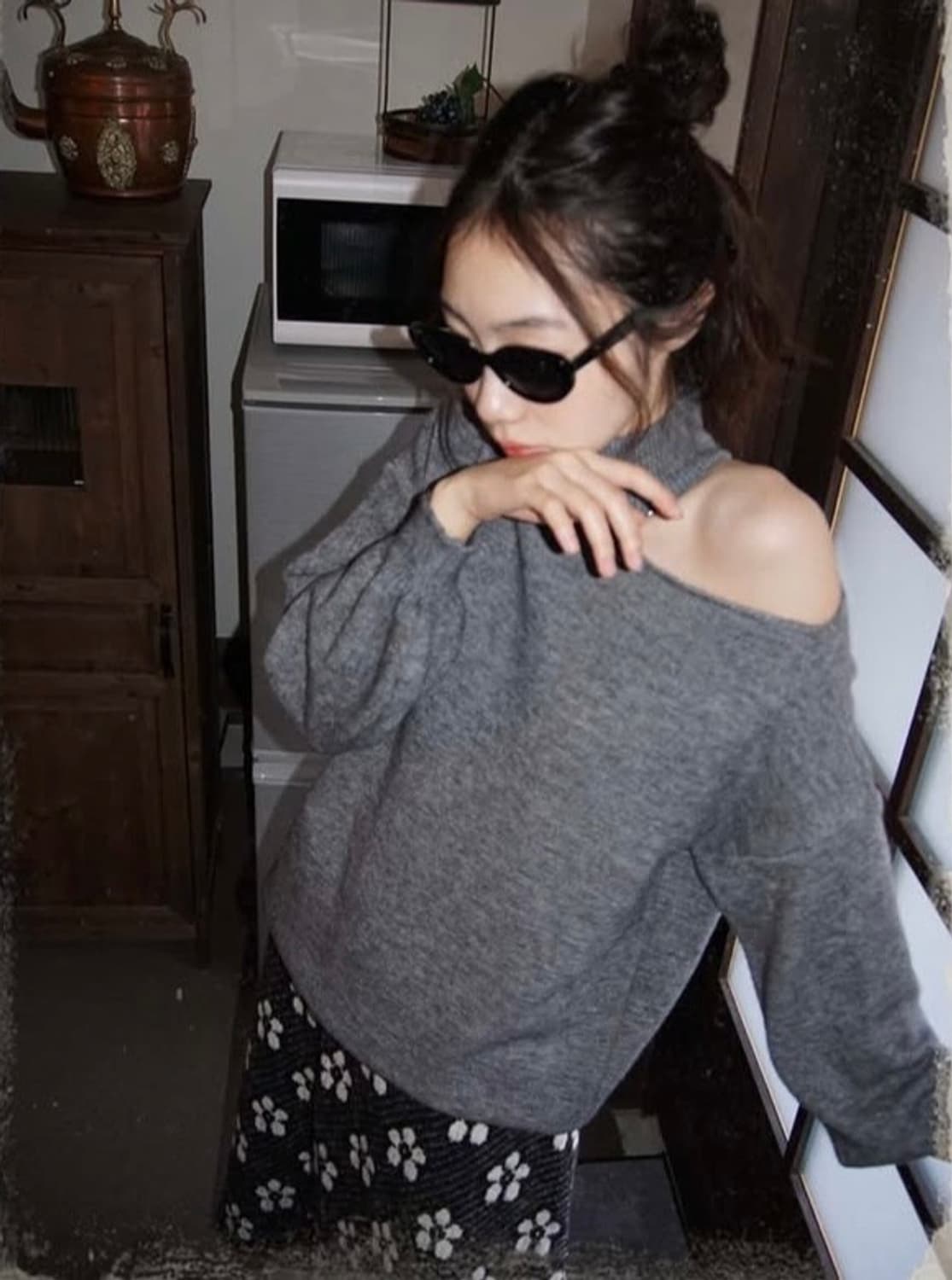 김아홉 꽃무늬 겉기모 검정/블랙 스커트 치마 상품이미지7