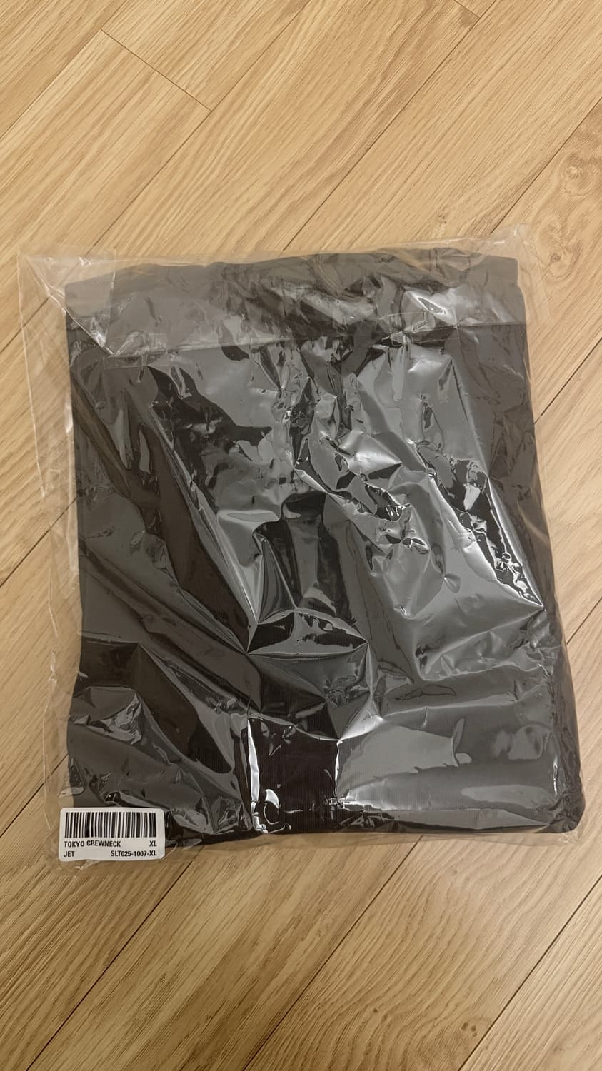 SKYLRK 도쿄 팝업 크루넥 Tokyo Pop-up Crewneck  상품이미지5