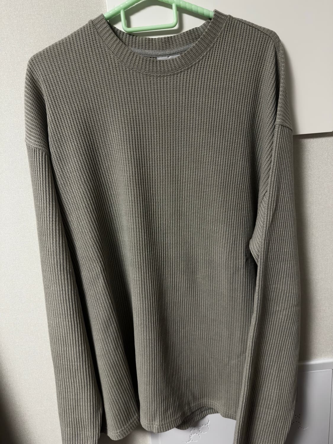 언타이틀아이딜 와플 롱슬리브 세이지그린 상품이미지1