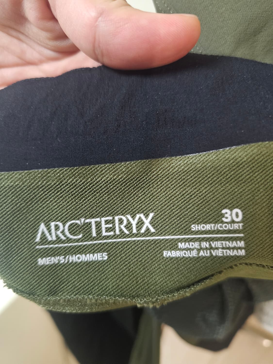 아크테릭스 감마 AR 팬츠 30-S 사이즈 판매합니다 상품이미지4